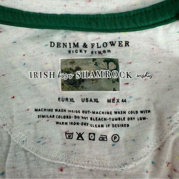 Denim & Flower St. Patricks Day T-Shirt Shamrock Size XL - Picture 8 of 10
